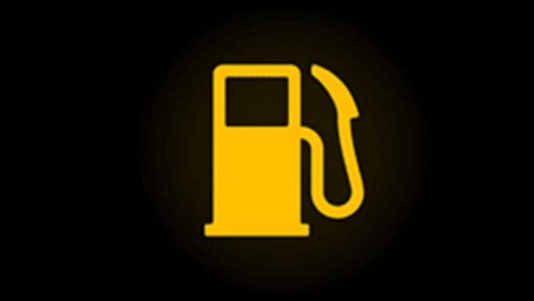 Düşük Yakıt Uyarısı Nedir? Ne Anlama Gelir?