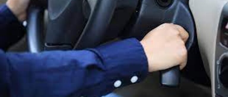 Arabam Marş Basıyor Ama Çalışmıyor – Kesin Çözüm Rehberi 2025